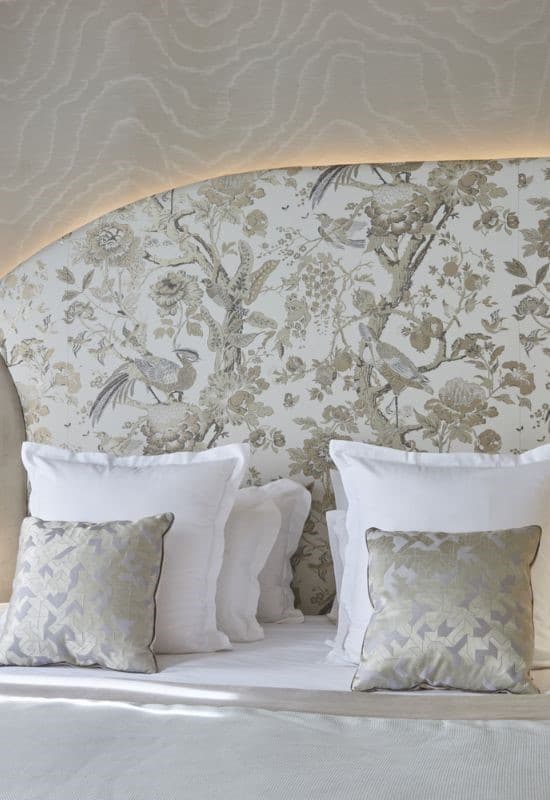 schattige romantische slaapkamer bloemenprint