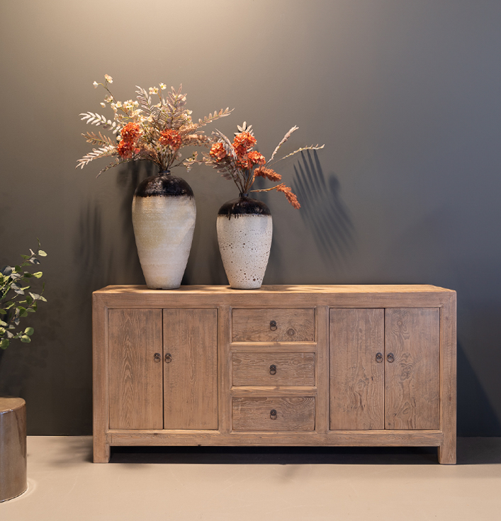 Uniek dressoir hout bruin met deuren en lades